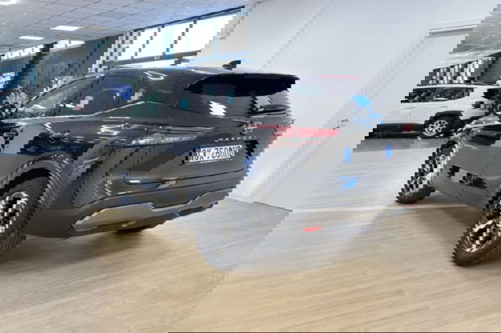 Nissan Qashqai nuova a Latina (5)