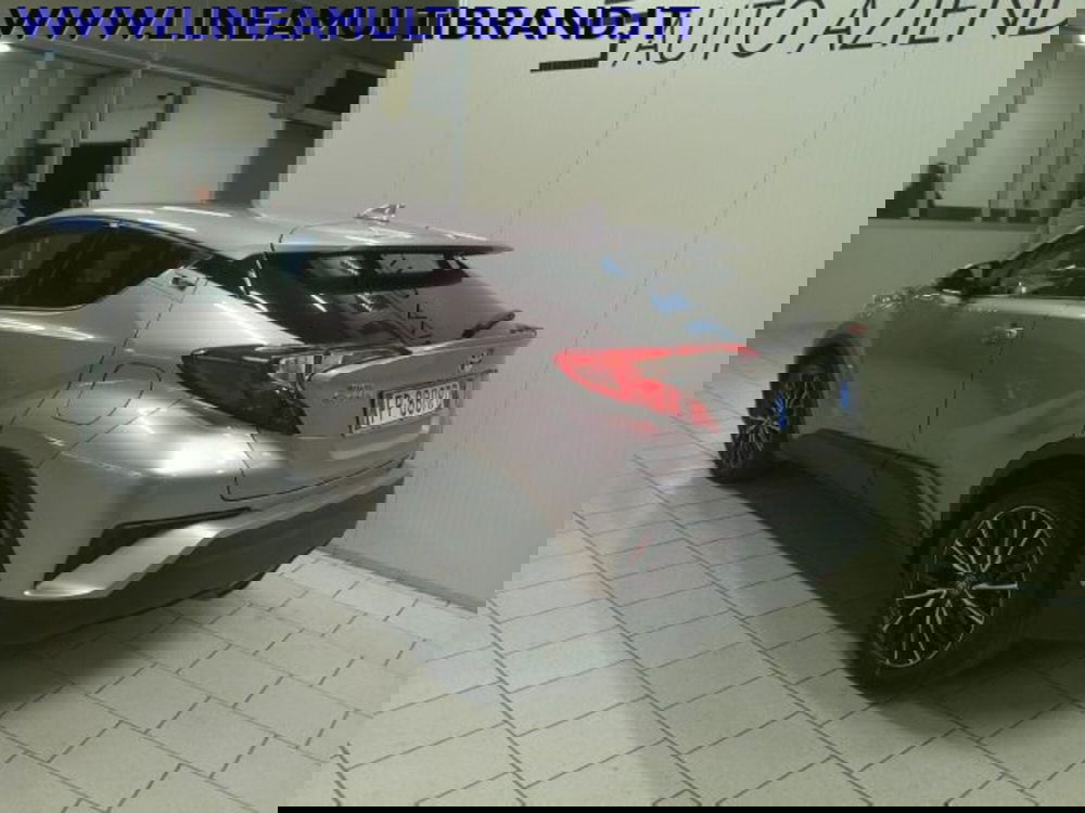 Toyota Toyota C-HR usata a Piacenza (6)