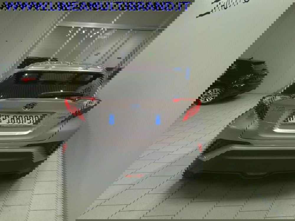 Toyota Toyota C-HR usata a Piacenza (7)