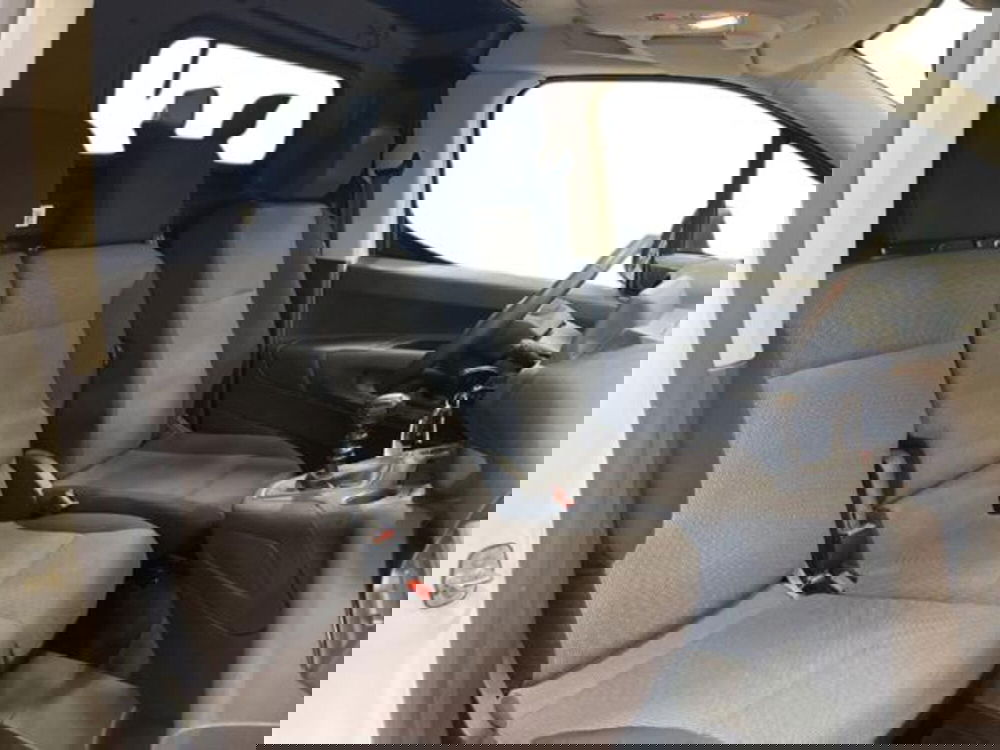 Toyota Proace City usata a Vercelli (7)