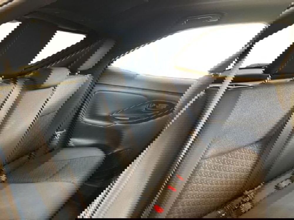 Toyota Yaris Cross usata a Vercelli (8)