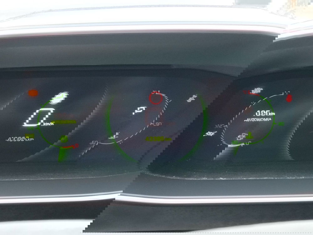 Peugeot 2008 usata a Asti (16)