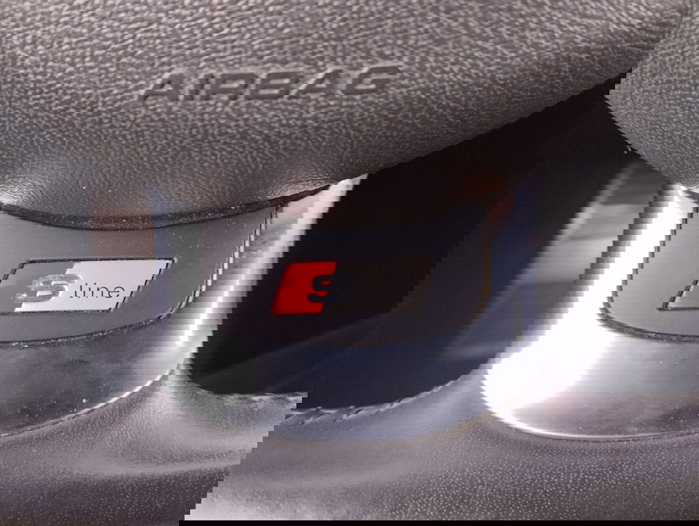 Audi TT Cabrio usata a Asti (11)