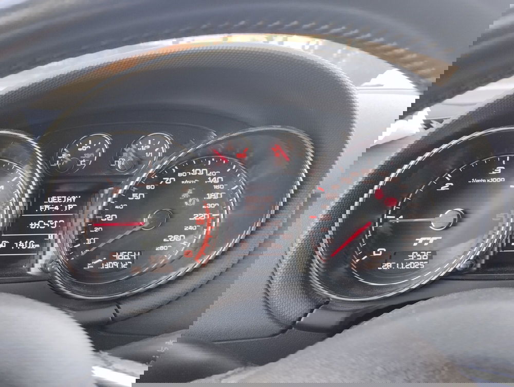 Audi TT Cabrio usata a Asti (13)