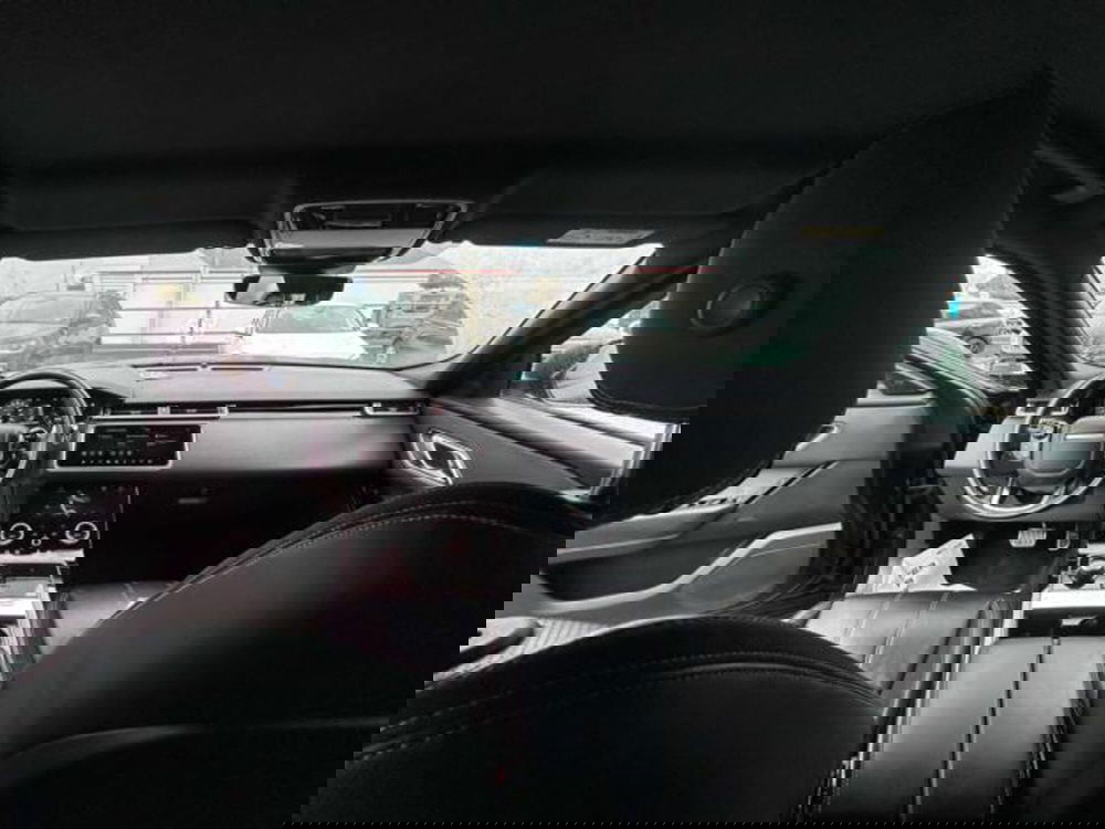 Land Rover Range Rover Velar usata a Lucca (11)