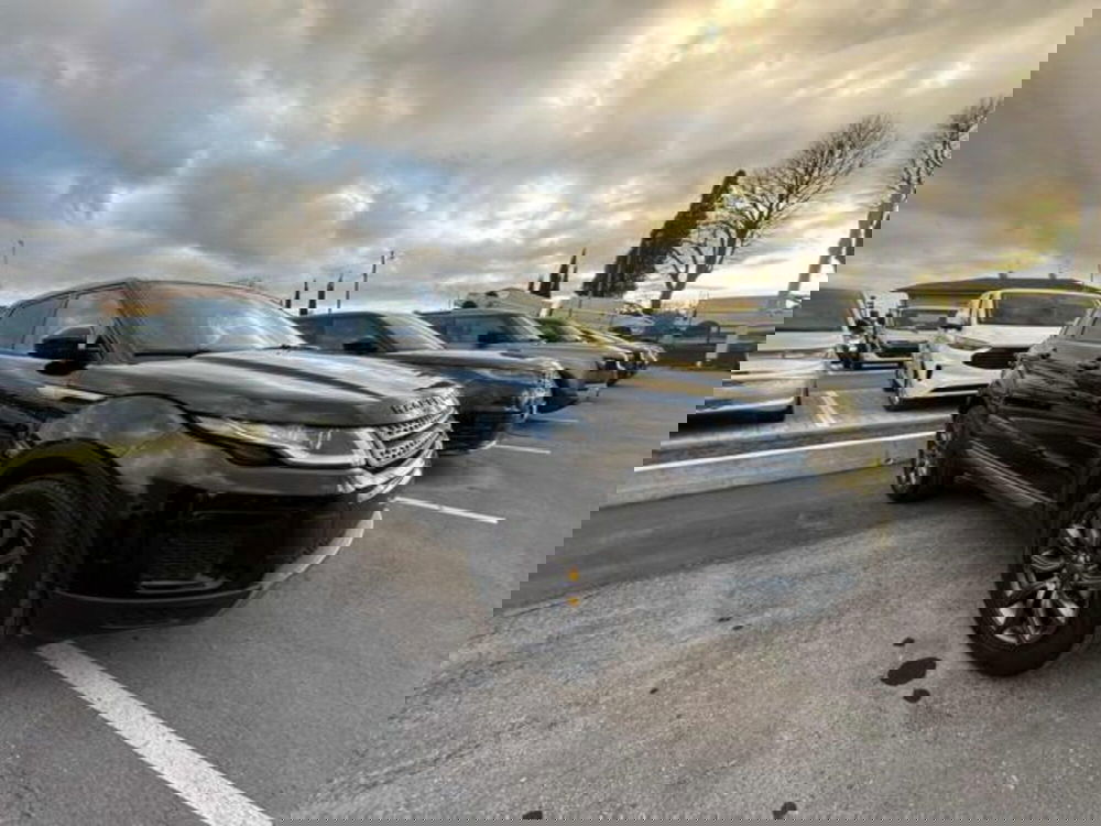 Land Rover Range Rover Evoque usata a Lucca (3)