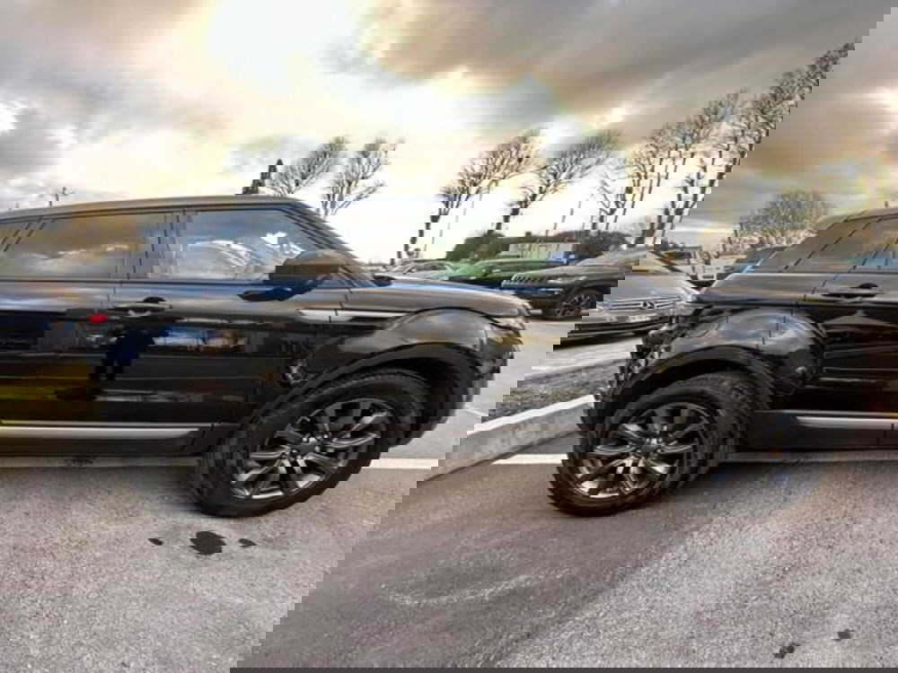 Land Rover Range Rover Evoque usata a Lucca (4)