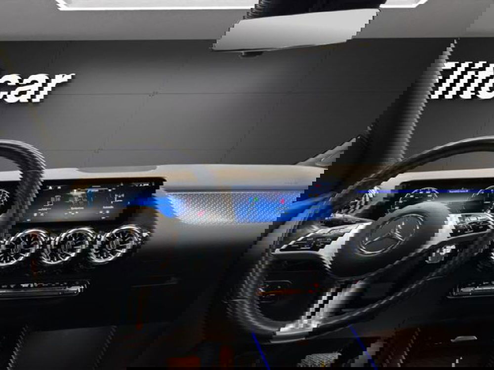 Mercedes-Benz Classe B usata a Milano (9)