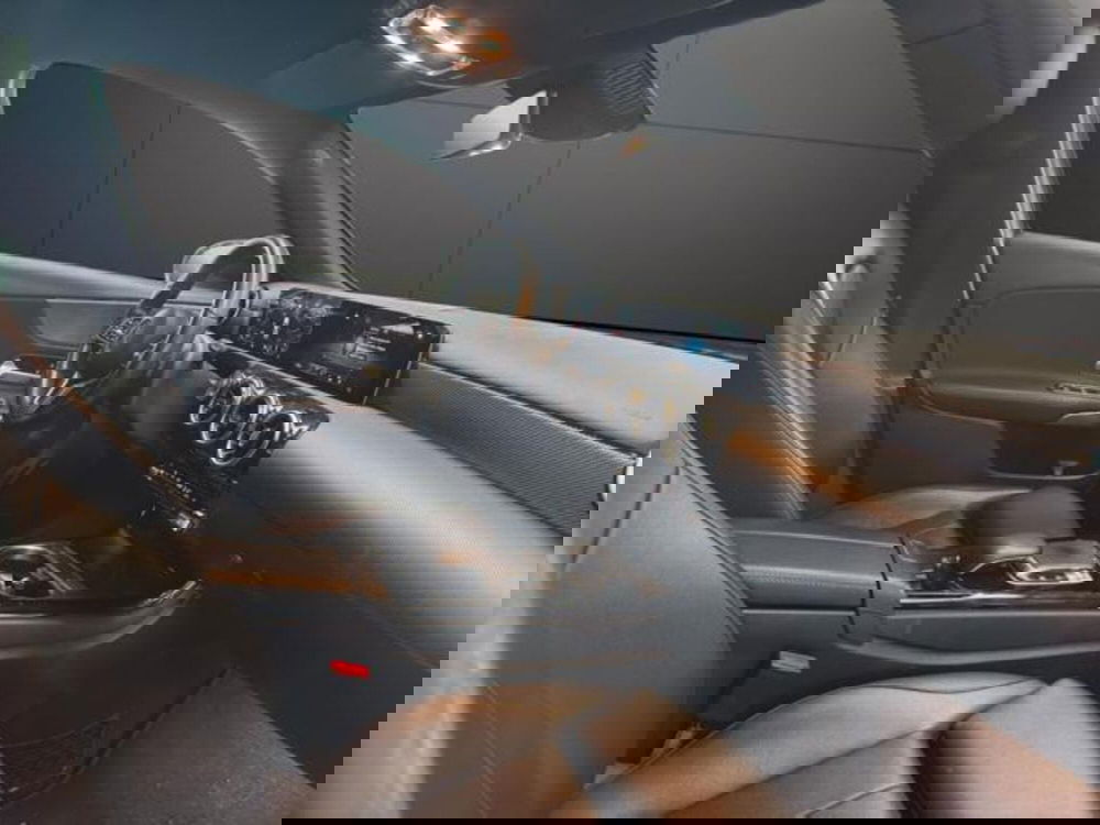 Mercedes-Benz Classe A Sedan usata a Milano (10)