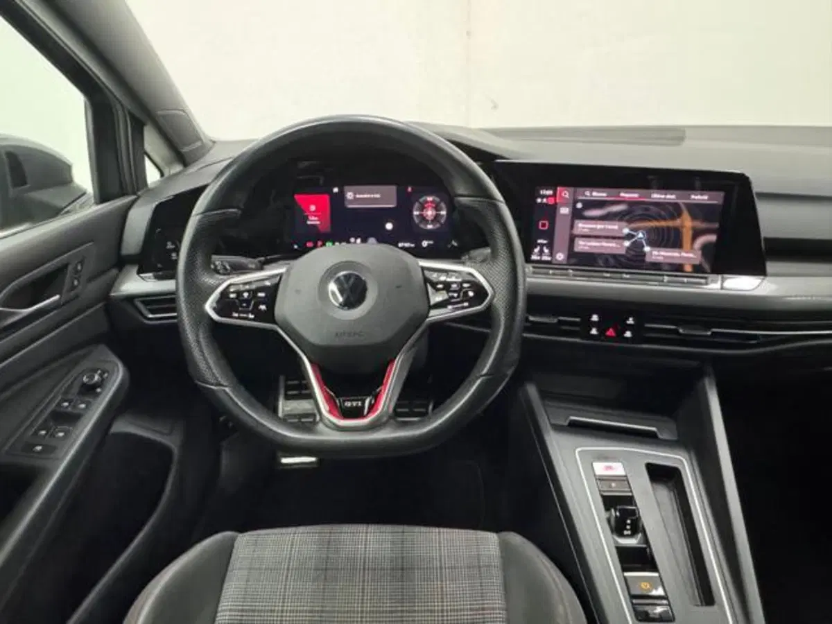 Volkswagen Golf usata a Como (9)