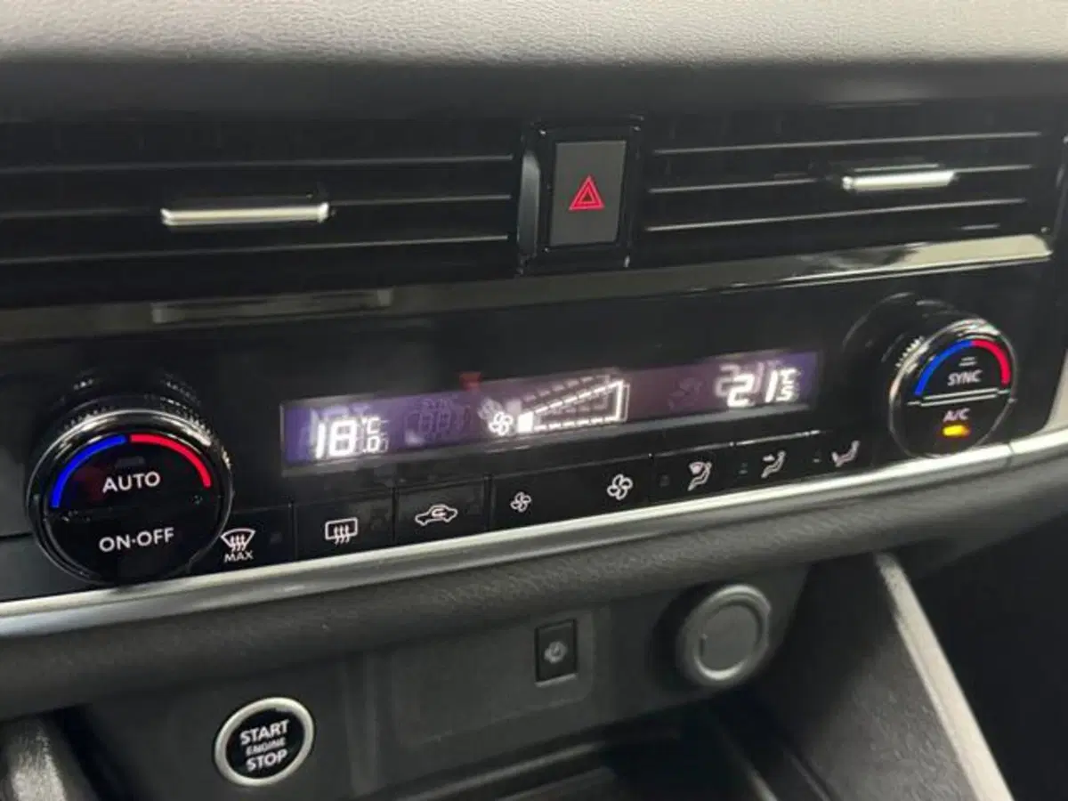 Nissan Qashqai usata a Como (18)