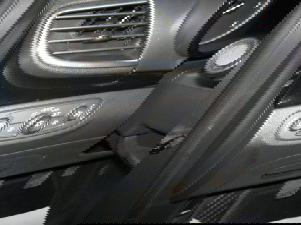 Opel Mokka usata a Fermo (17)