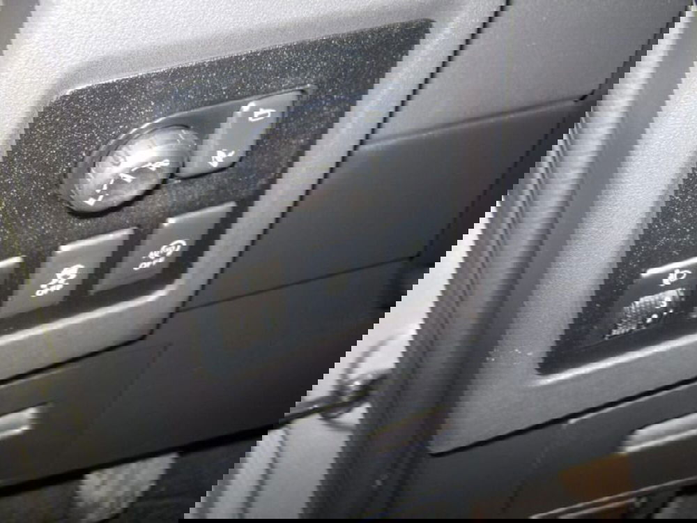 Nissan Qashqai usata a Fermo (19)