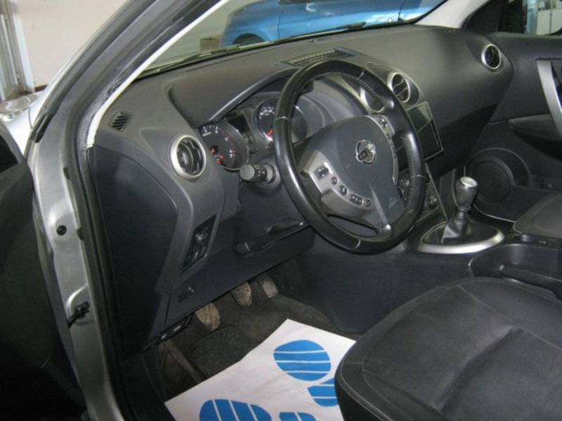 Nissan Qashqai usata a Fermo (5)
