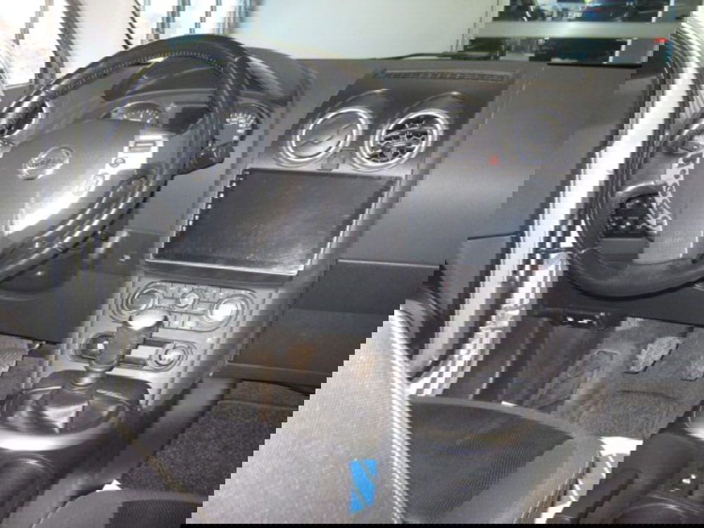 Nissan Qashqai usata a Fermo (8)