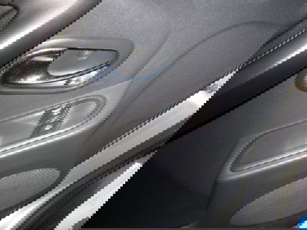 Dacia Duster usata a Fermo (12)