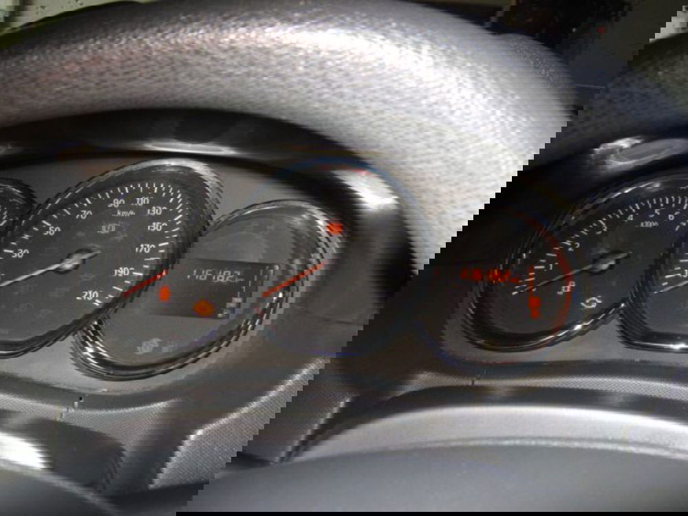 Dacia Duster usata a Fermo (13)