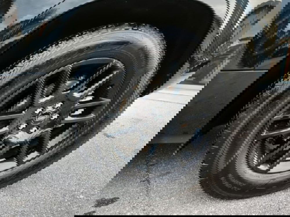 Land Rover Defender usata a Livorno (4)