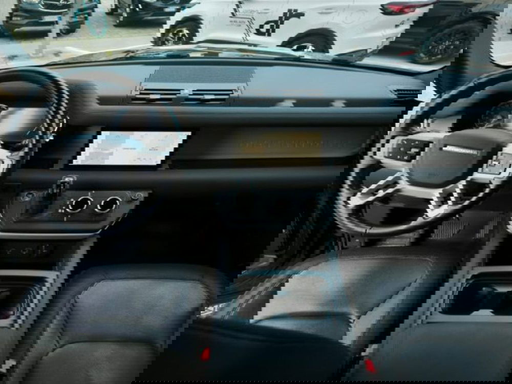 Land Rover Defender usata a Livorno (5)