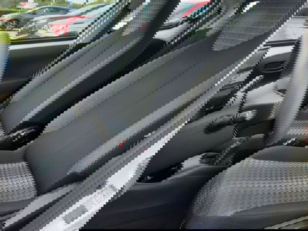 Peugeot 108 usata a Roma (16)