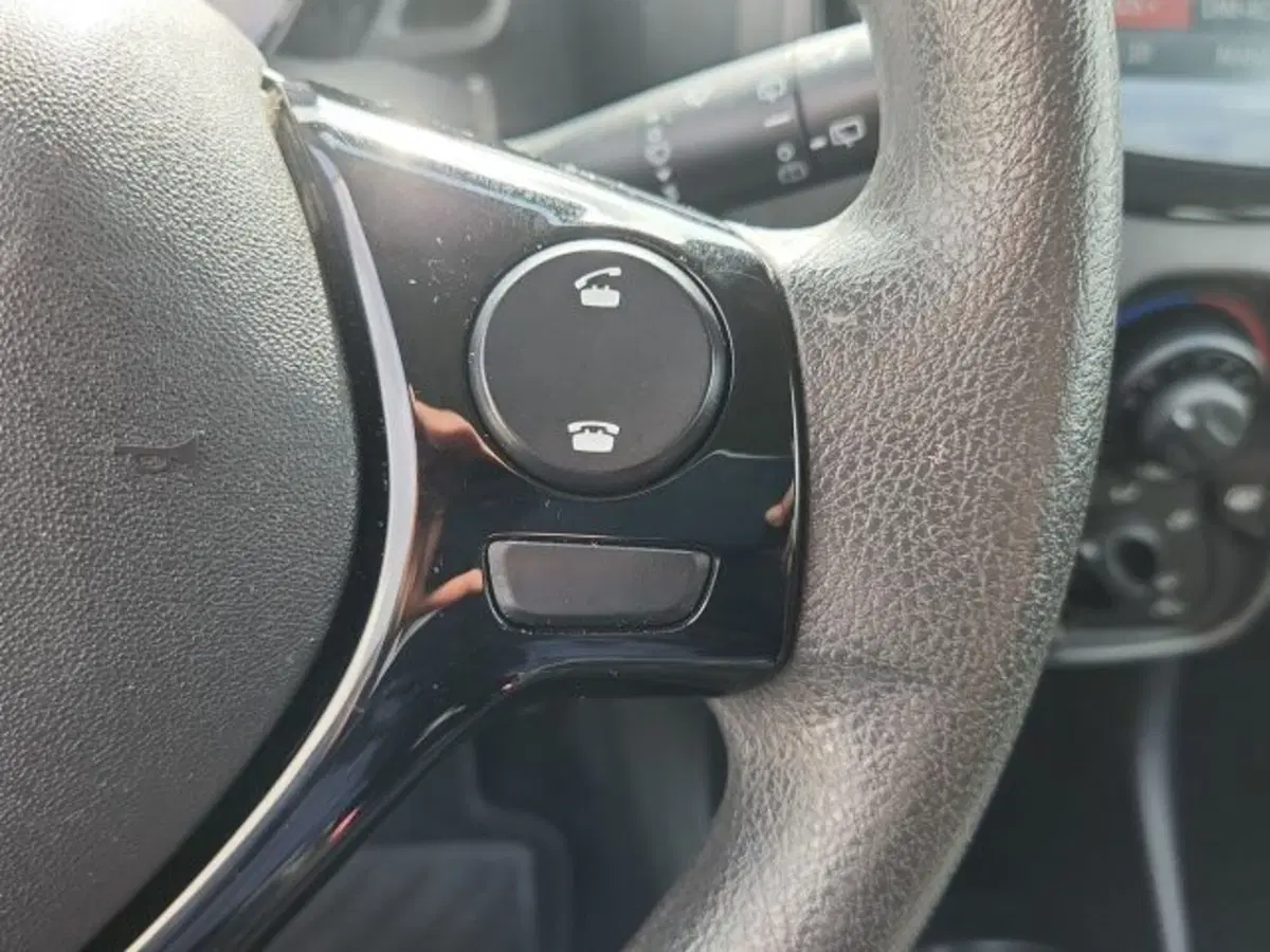 Peugeot 108 usata a Roma (18)