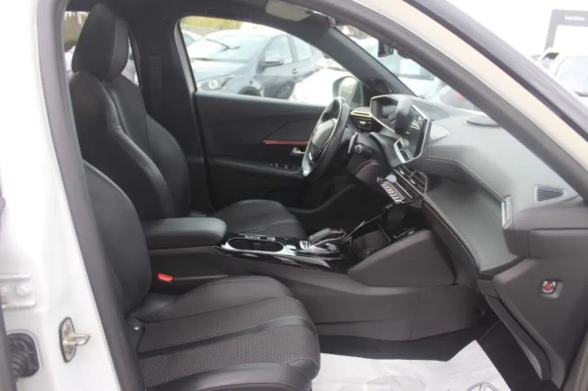 Peugeot 2008 usata a Roma (10)