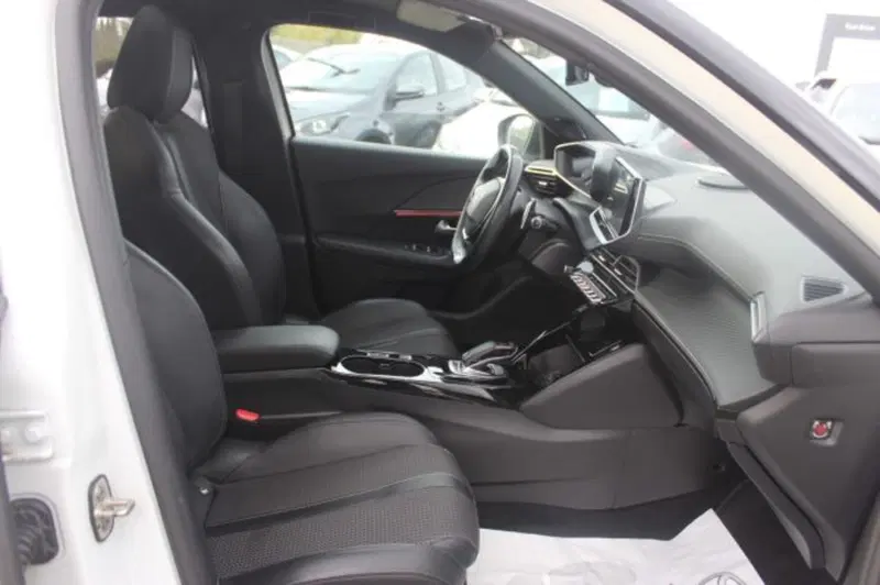 Peugeot 2008 usata a Roma (10)