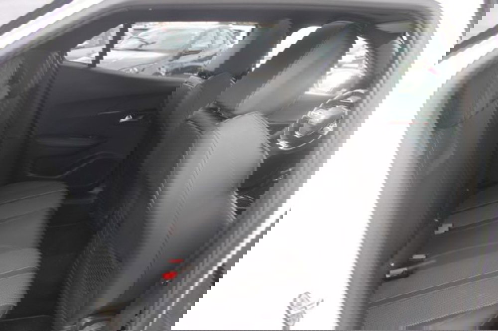 Peugeot 2008 usata a Roma (11)