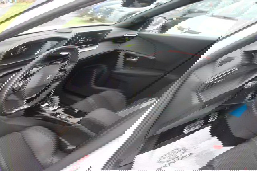 Peugeot 2008 usata a Roma (15)