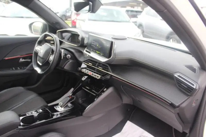 Peugeot 2008 usata a Roma (8)