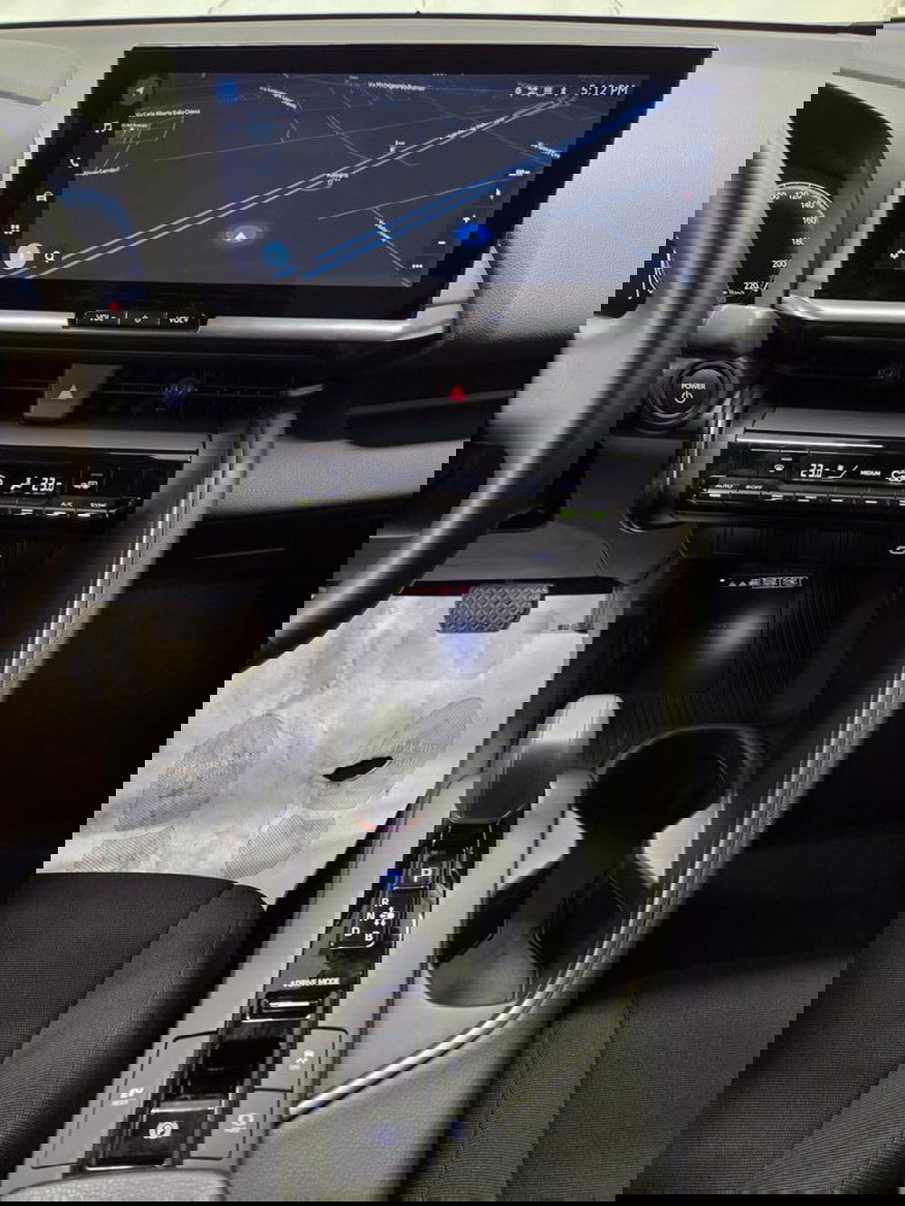 Toyota Toyota C-HR usata a Monza e Brianza (12)