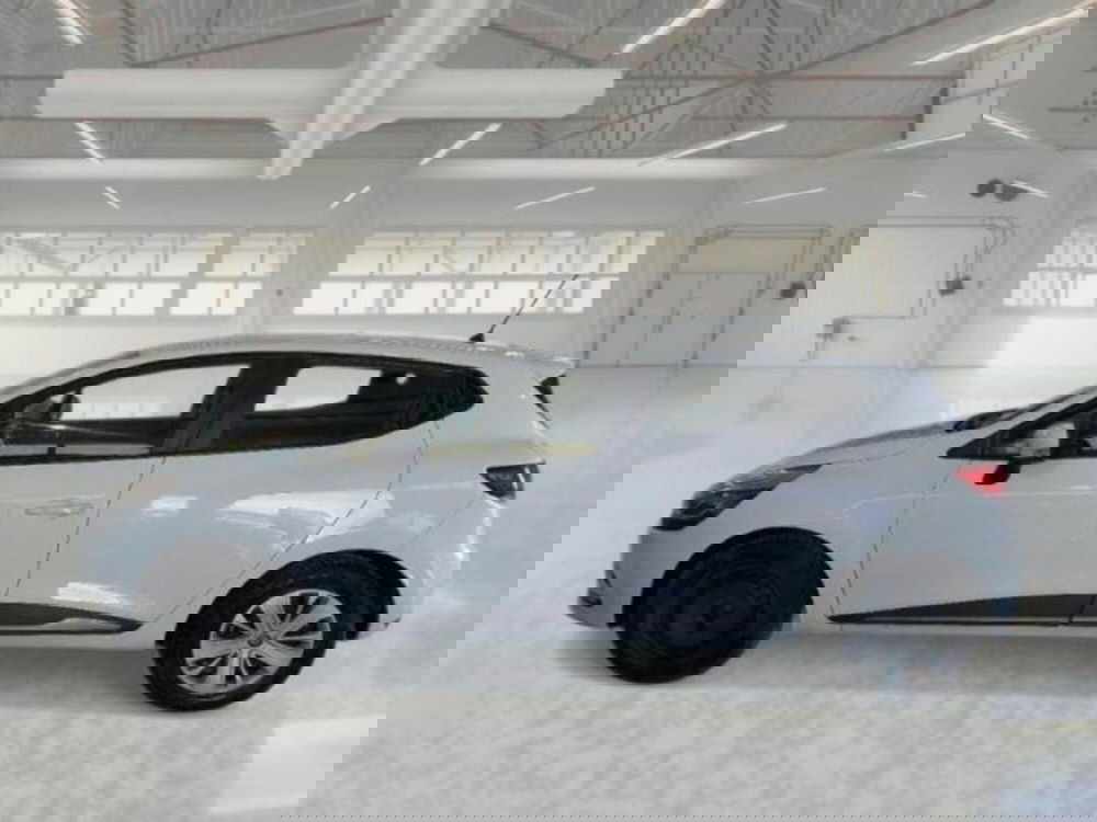 Renault Clio usata a Catania (2)