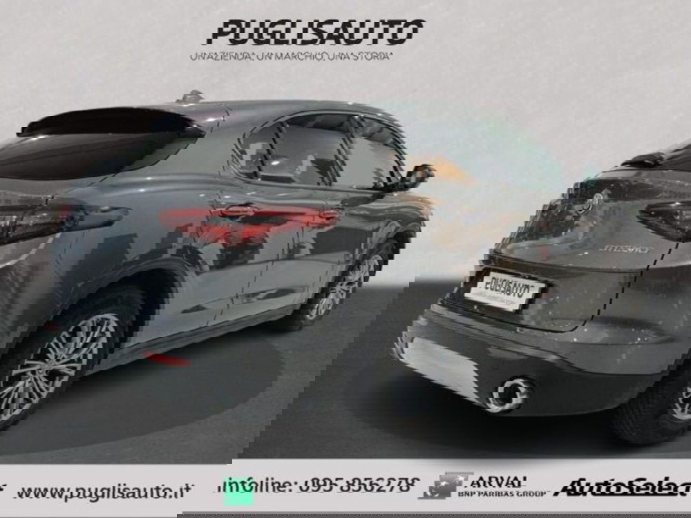 Alfa Romeo Stelvio usata a Catania (4)