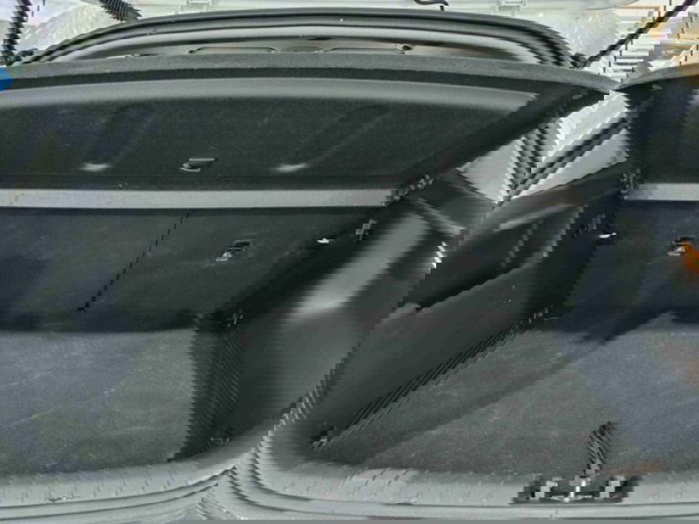 Kia Stonic usata a Catania (12)