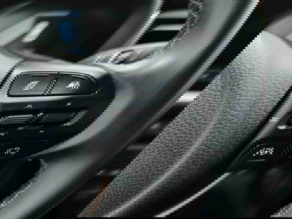 Kia Stonic usata a Catania (19)