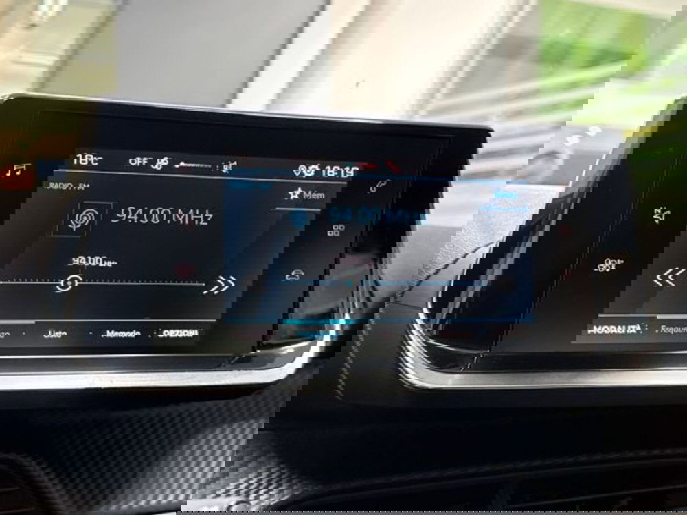 Peugeot 208 usata a Catania (16)