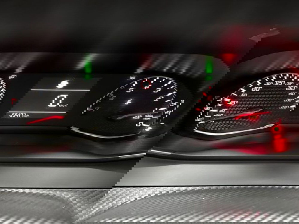 Peugeot 208 usata a Catania (17)