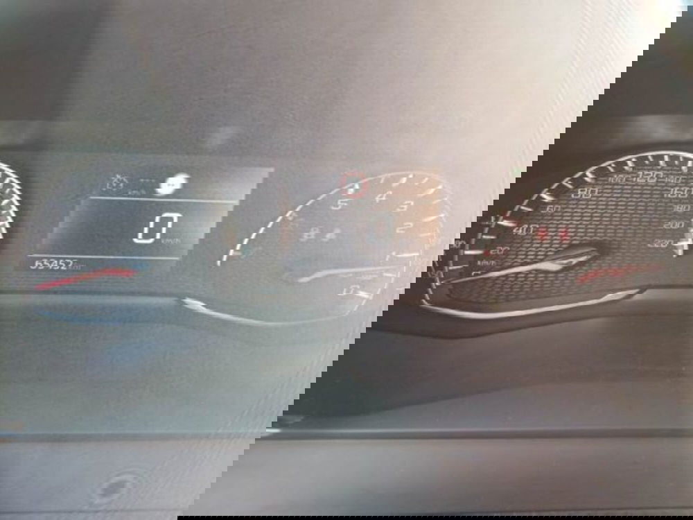 Peugeot 208 usata a Catania (7)