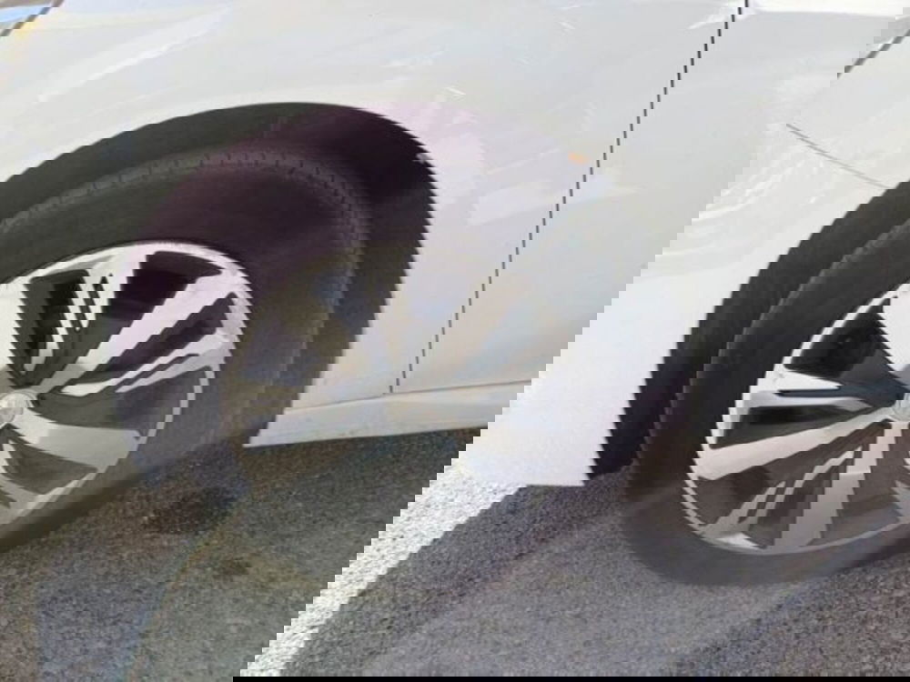 Peugeot 208 usata a Catania (9)