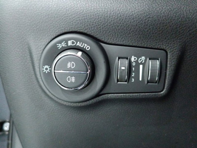 Jeep Compass usata a Catania (18)