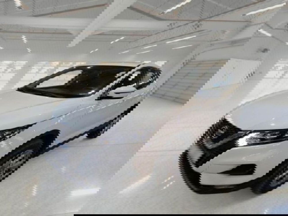 Nissan Qashqai usata a Catania (3)