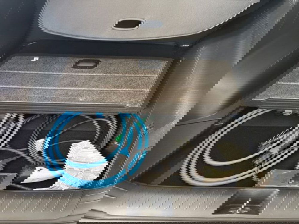 Kia EV6 usata a Catania (13)