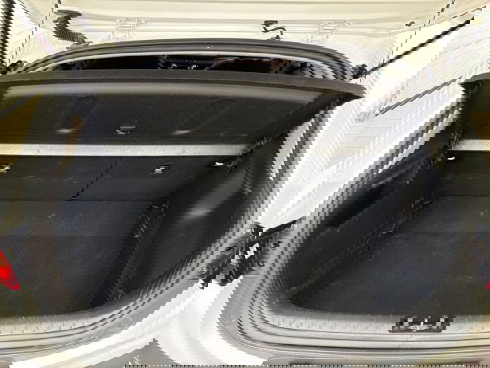 Kia Stonic usata a Catania (12)