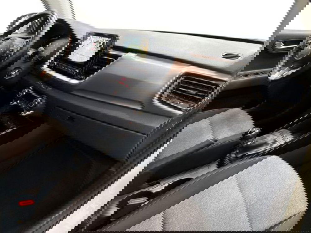 Kia Stonic usata a Catania (9)