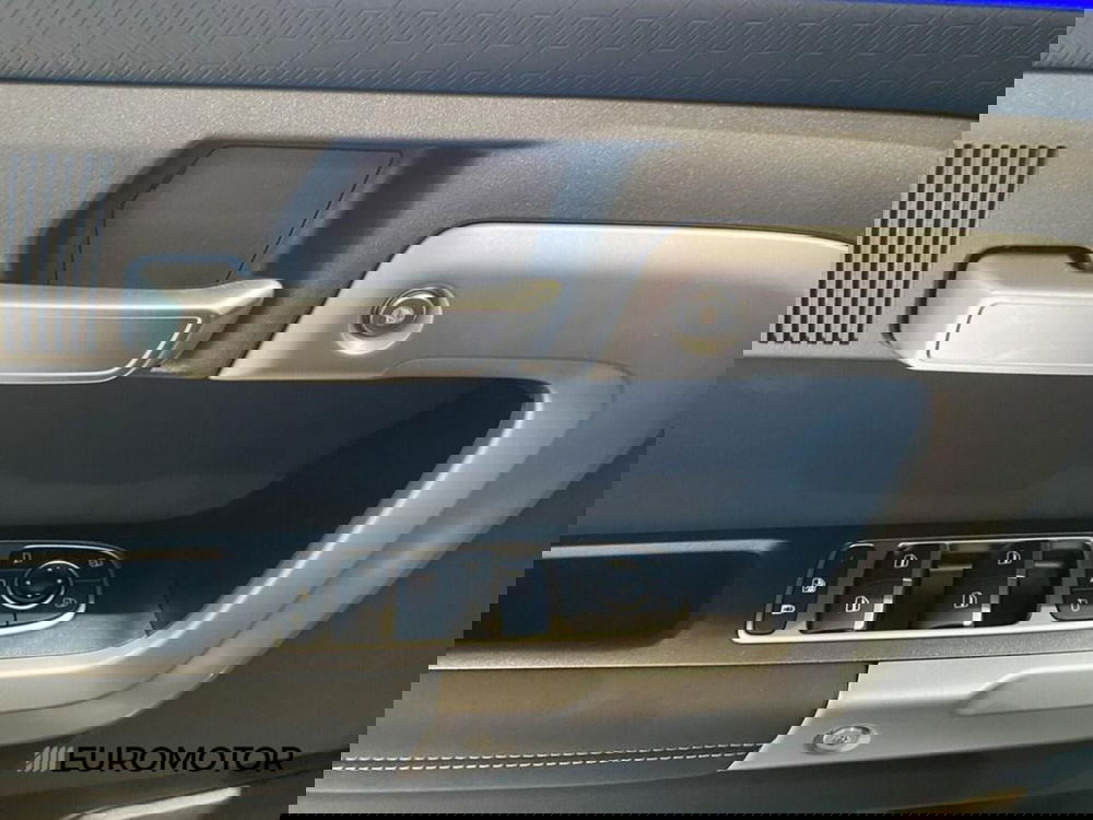 Jaecoo Jaecoo 7 nuova a Bari (10)