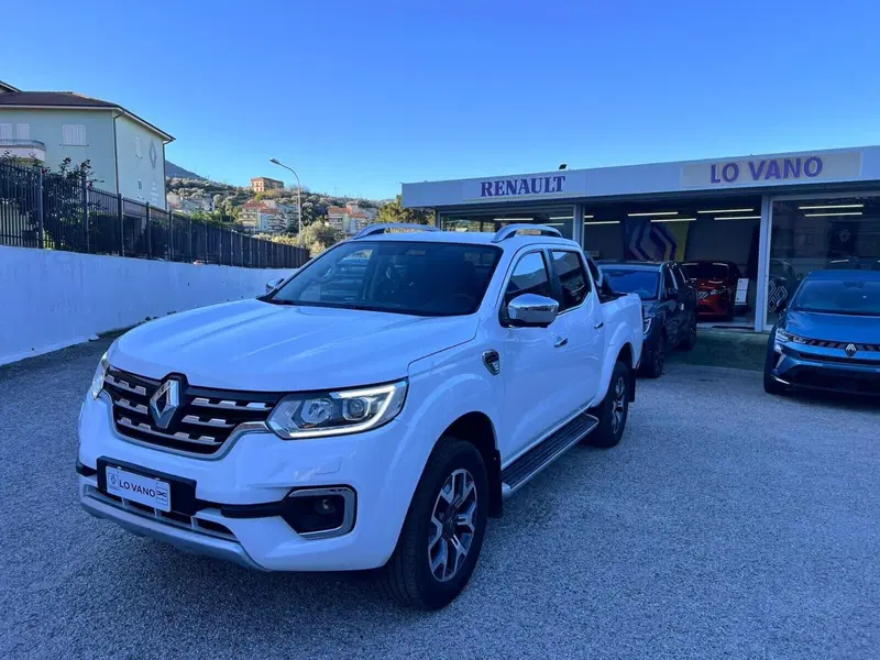 Nissan Navara usata a Messina