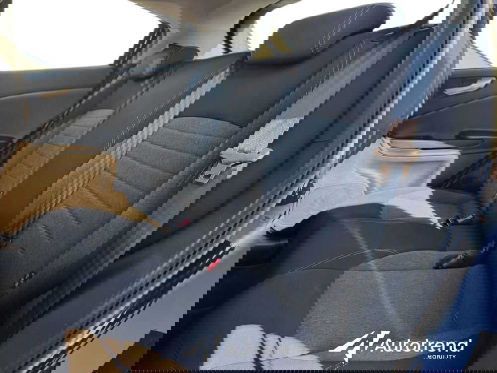 Alfa Romeo Giulietta usata a Bari (14)