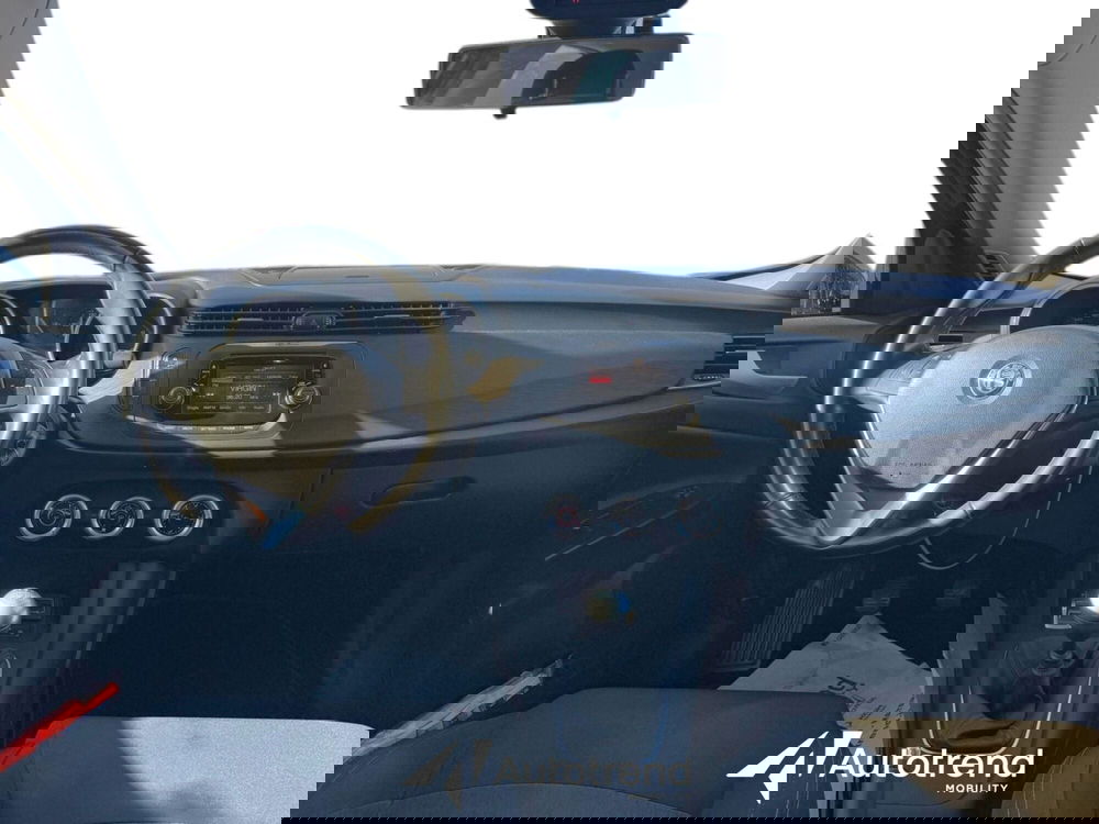 Alfa Romeo Giulietta usata a Bari (7)