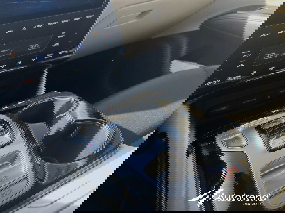 Hyundai Tucson usata a Bari (15)