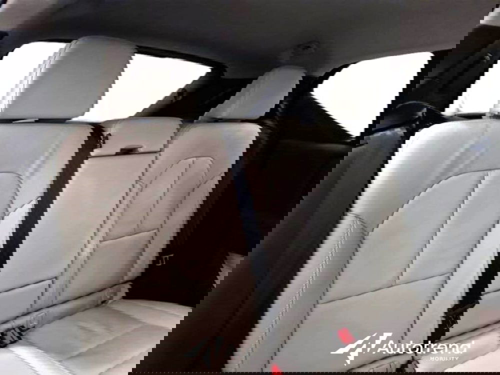 Volvo XC40 usata a Bari (11)